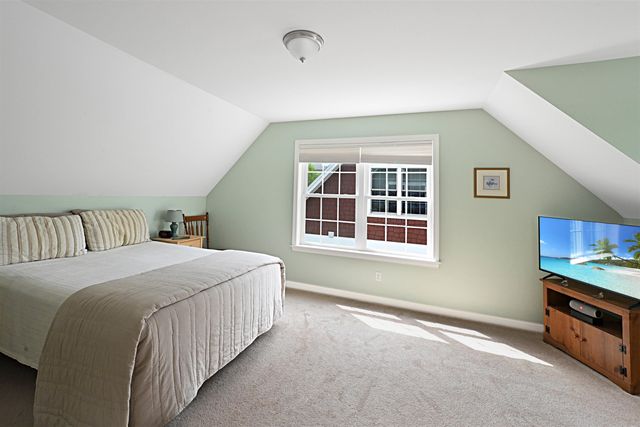 71 Madison Drive, Williston, VT 05495