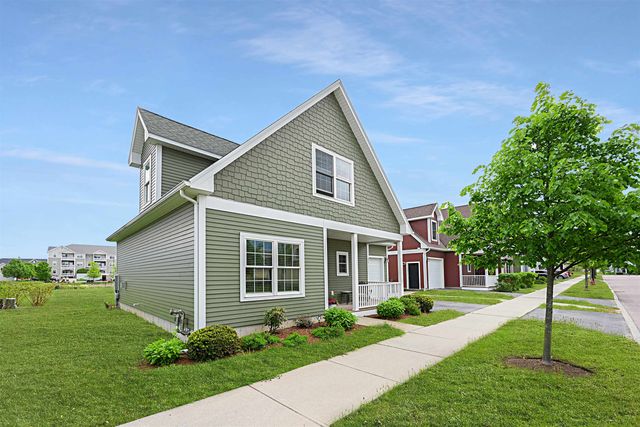 71 Madison Drive, Williston, VT 05495