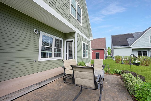 71 Madison Drive, Williston, VT 05495