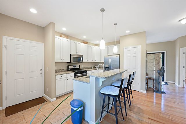 71 Madison Drive, Williston, VT 05495