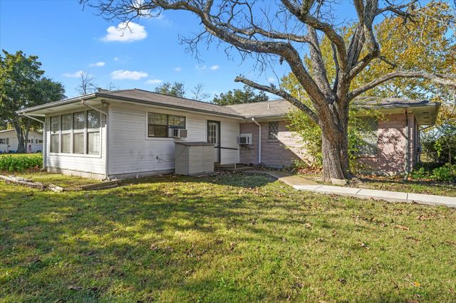 3751 Fm 903, Farmersville, TX 75442