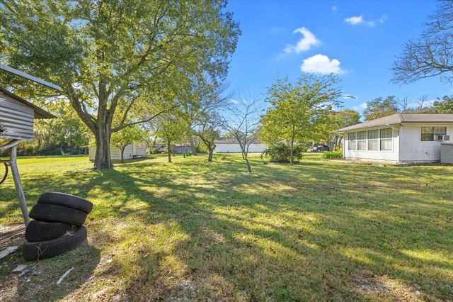 3751 Fm 903, Farmersville, TX 75442