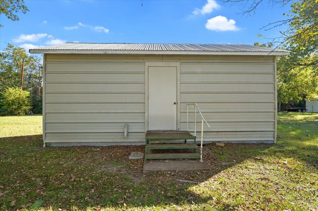 3751 Fm 903, Farmersville, TX 75442