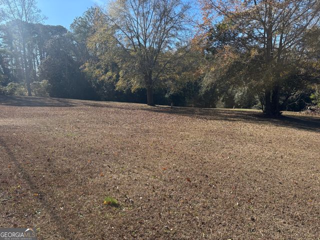 3816 Log Cabin Drive, Macon, GA 31204