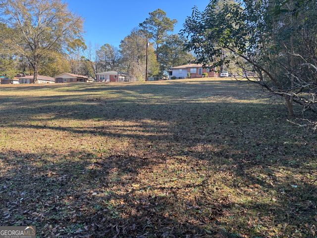 3816 Log Cabin Drive, Macon, GA 31204