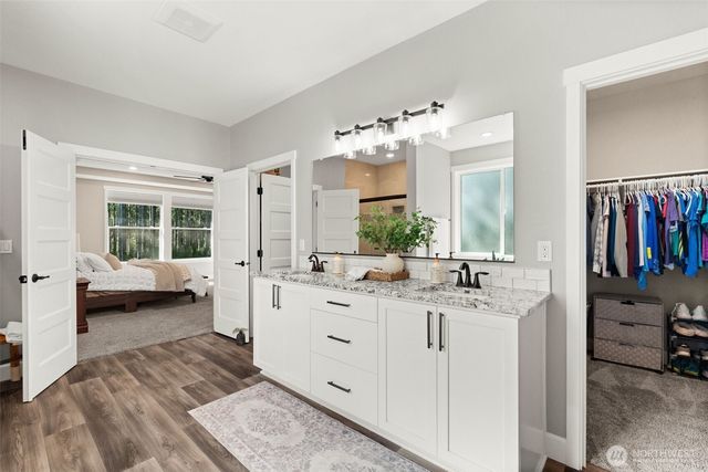 7906 40th Street NW, Gig Harbor, WA 98335