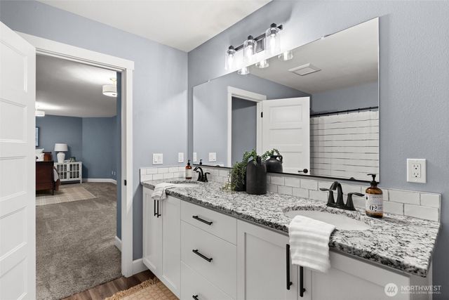 7906 40th Street NW, Gig Harbor, WA 98335