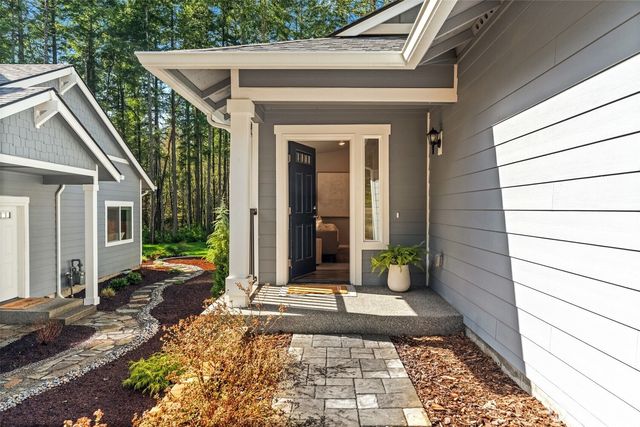 7906 40th Street NW, Gig Harbor, WA 98335