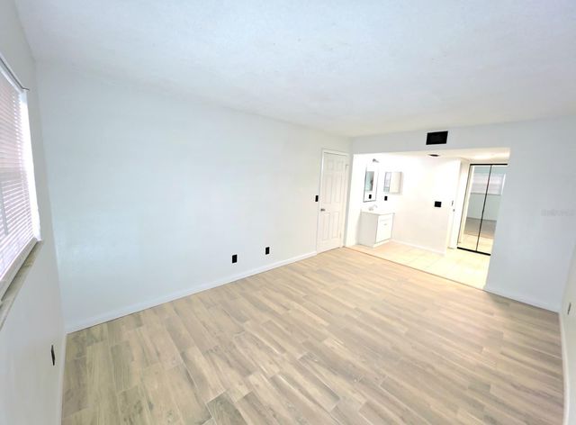 567 MIDWAY TRACK H104, Ocala, FL 34472