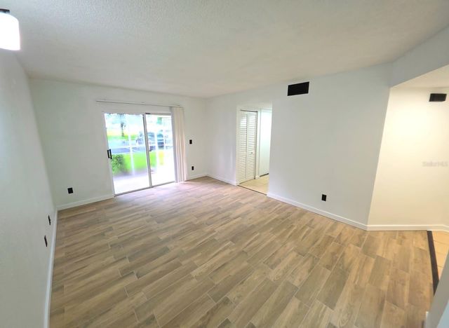 567 MIDWAY TRACK H104, Ocala, FL 34472