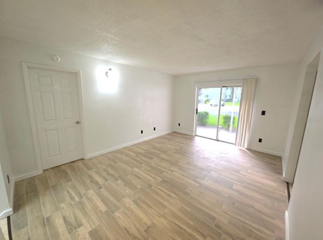 567 MIDWAY TRACK H104, Ocala, FL 34472