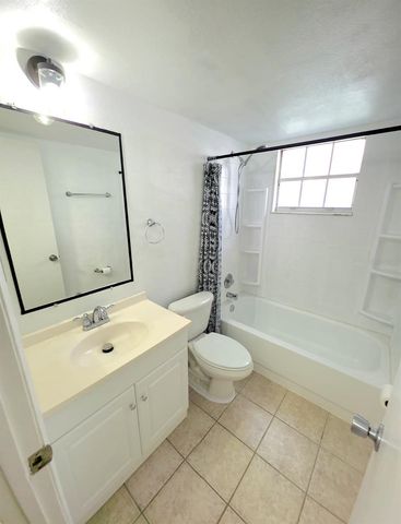 567 MIDWAY TRACK H104, Ocala, FL 34472