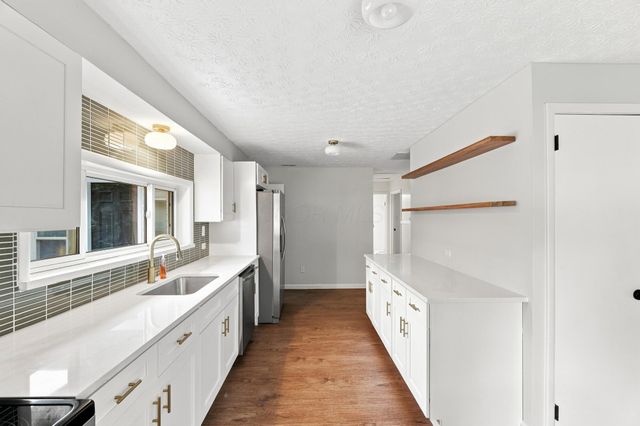 97 Wolfe Craft SW, Etna, OH 43068