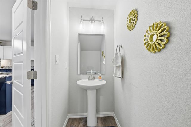 933 River Road, Fort Worth, TX 76114