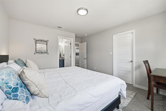 933 River Road, Fort Worth, TX 76114