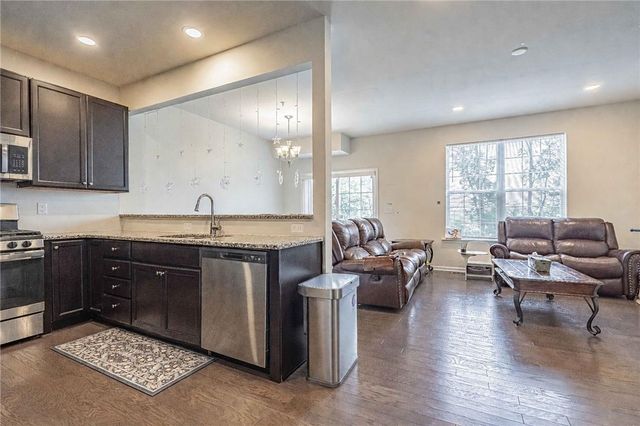 1499 Black Forest Drive, South Whitehall Twp, PA 18104