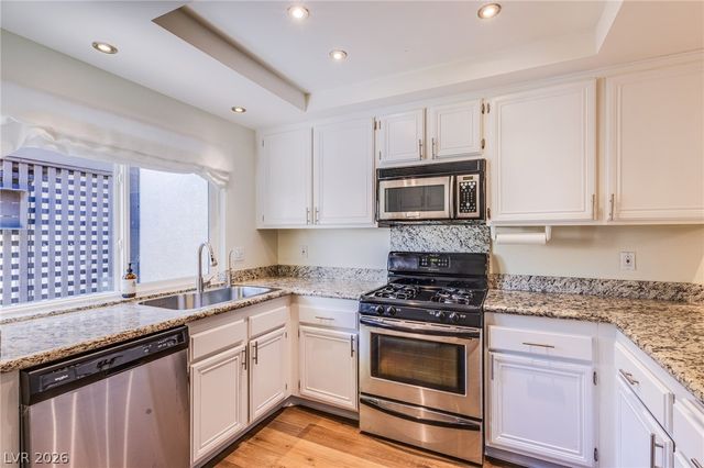 2835 Glendevon Circle, Henderson, NV 89014