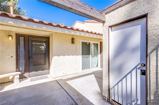 2835 Glendevon Circle, Henderson, NV 89014