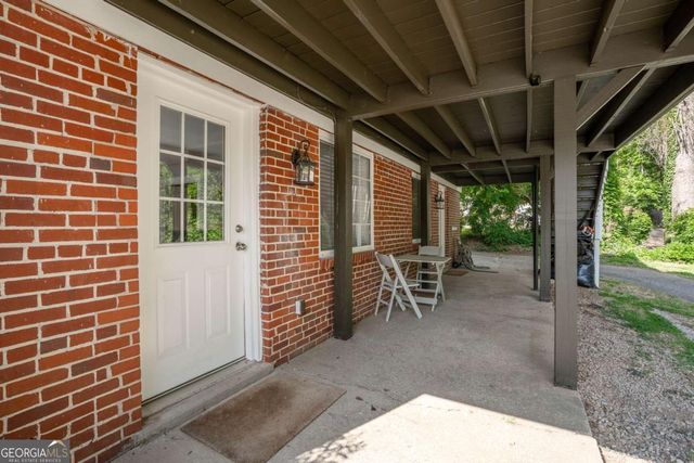 401 Ridgewood Avenue, Gainesville, GA 30501