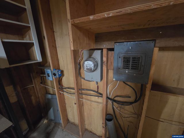 4085 Glenwood Dr SE, Salem, OR 97317