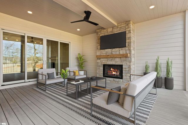 14 Hidden Hills Drive, Greenville, SC 29605