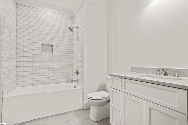 14 Hidden Hills Drive, Greenville, SC 29605