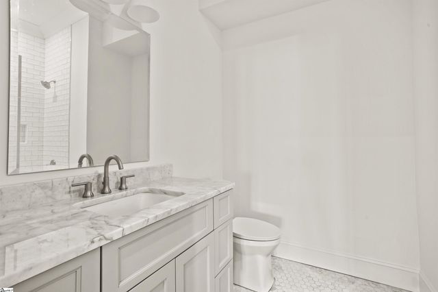 14 Hidden Hills Drive, Greenville, SC 29605