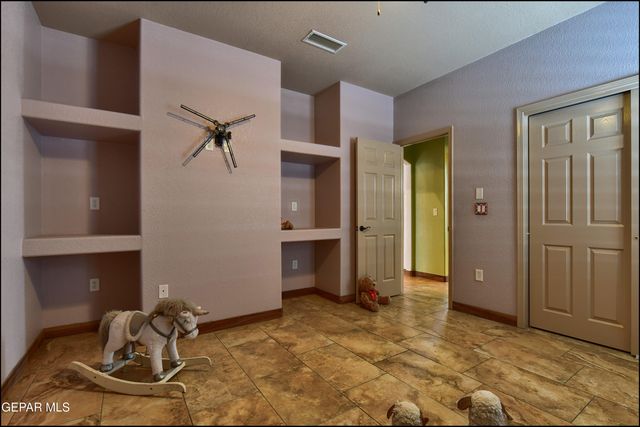 13465 Emerald Reef Drive, El Paso, TX 79928