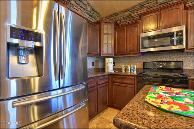 13465 Emerald Reef Drive, El Paso, TX 79928