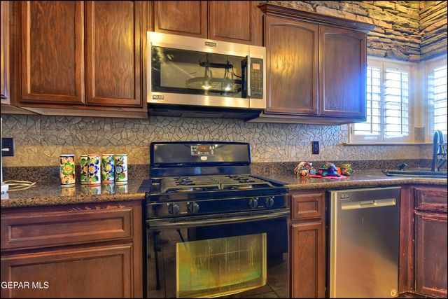 13465 Emerald Reef Drive, El Paso, TX 79928