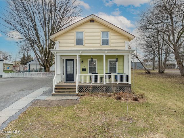 8 John Street, Greenwich, NY 12834