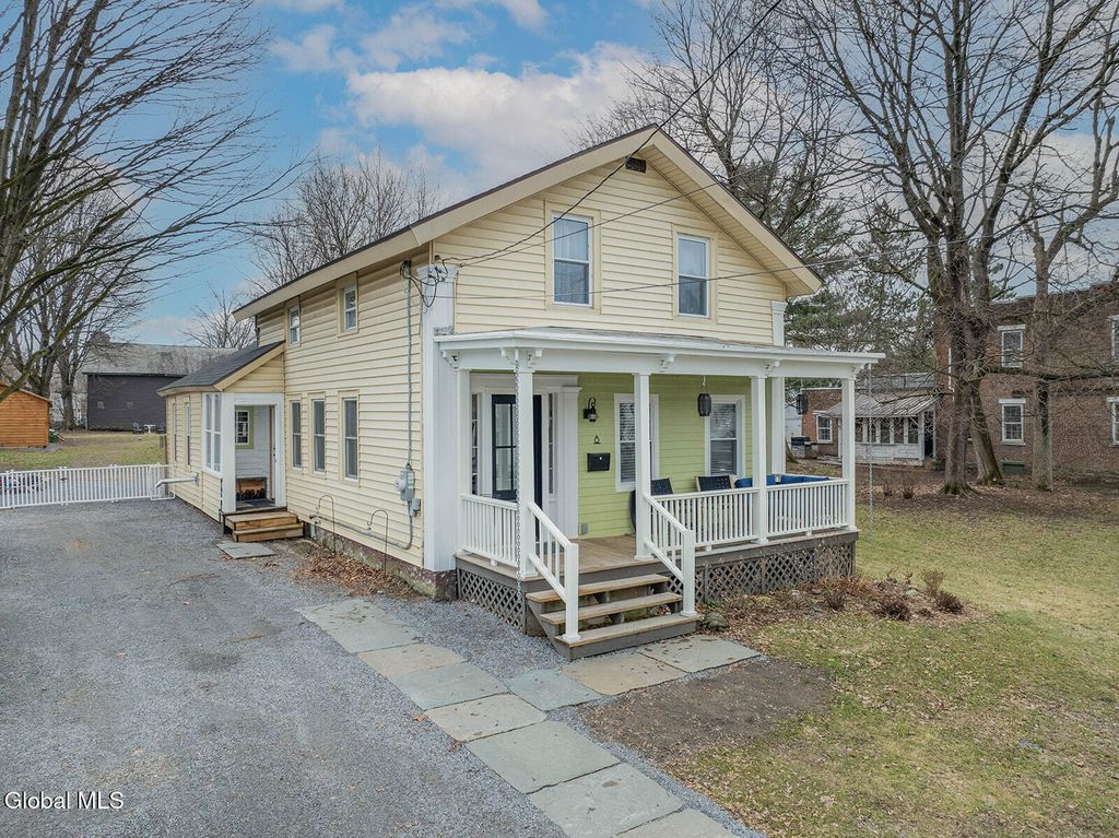 8 John Street, Greenwich, NY 12834