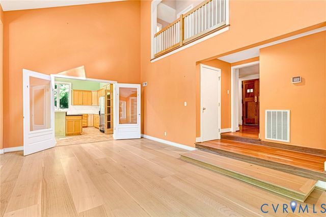 13033 Little Bridge Dr, Doswell, VA 23047