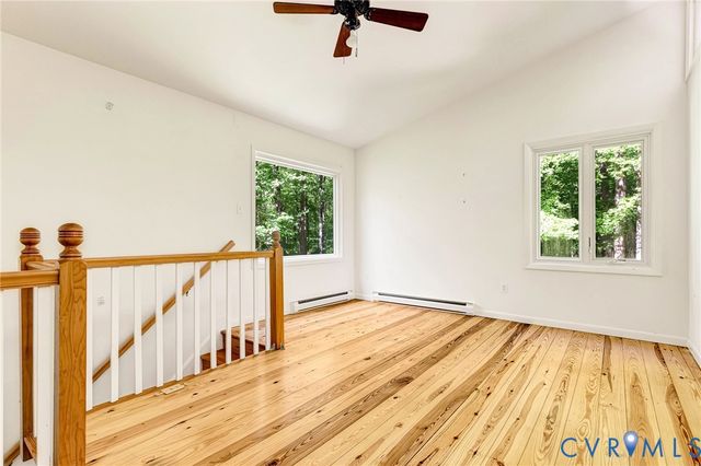 13033 Little Bridge Dr, Doswell, VA 23047