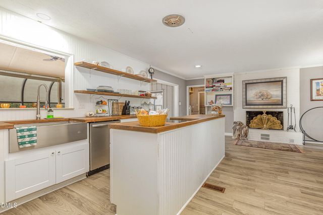 5 N Wrenn Place, Jackson Springs, NC 27281