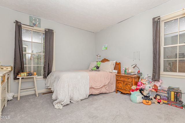 5 N Wrenn Place, Jackson Springs, NC 27281