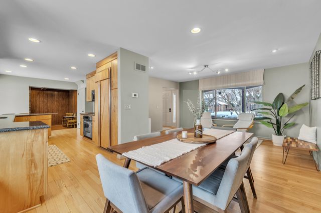 34069 Fairfax Drive, Livonia City, MI 48152