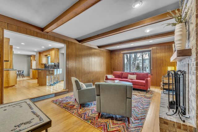 34069 Fairfax Drive, Livonia City, MI 48152