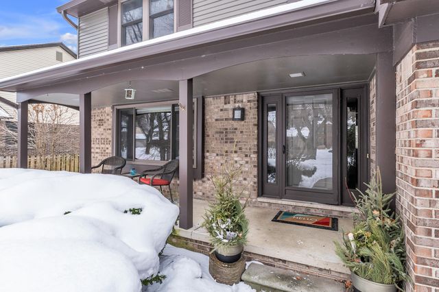 34069 Fairfax Drive, Livonia City, MI 48152