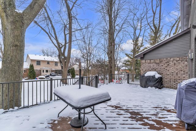 34069 Fairfax Drive, Livonia City, MI 48152