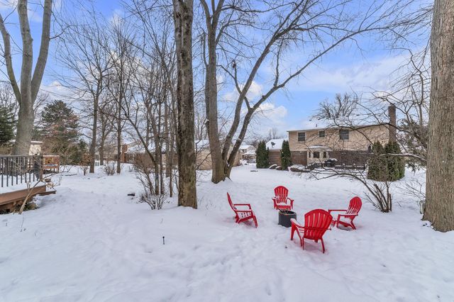 34069 Fairfax Drive, Livonia City, MI 48152