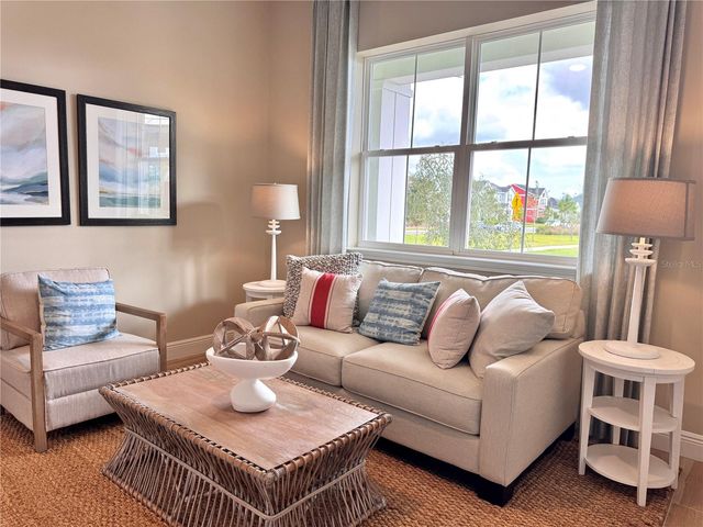 6402 ROVER WAY, St Cloud, FL 34771