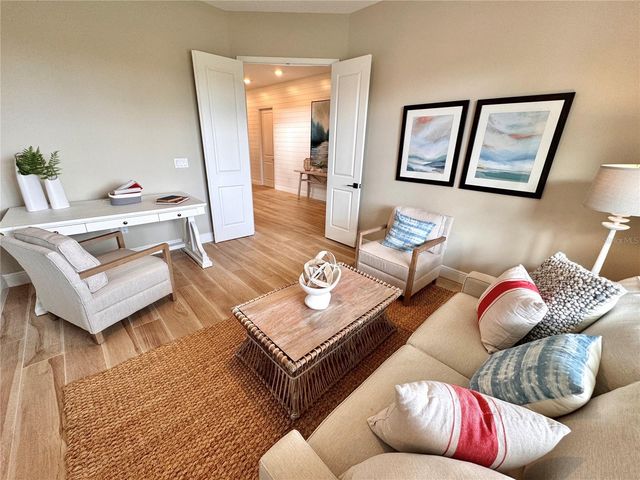 6402 ROVER WAY, St Cloud, FL 34771