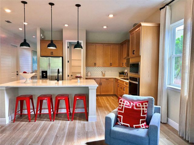 6402 ROVER WAY, St Cloud, FL 34771