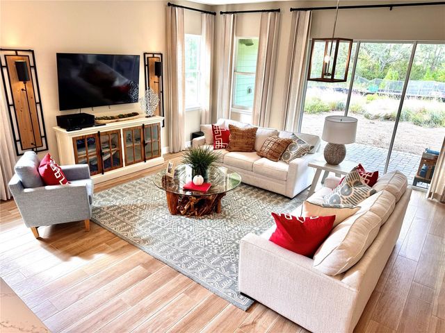 6402 ROVER WAY, St Cloud, FL 34771