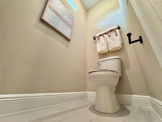 6402 ROVER WAY, St Cloud, FL 34771