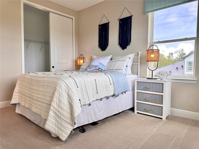 6402 ROVER WAY, St Cloud, FL 34771