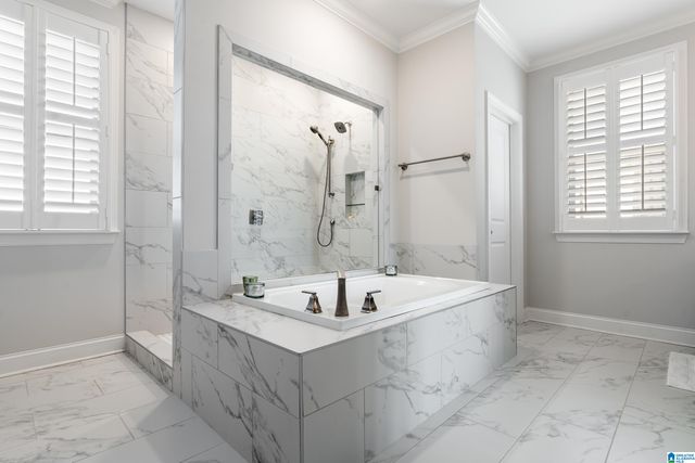 1098 EAGLE NEST CIRCLE, Birmingham, AL 35242