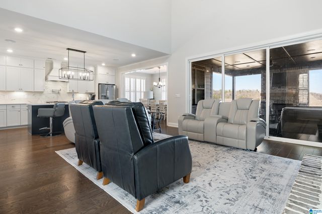 1098 EAGLE NEST CIRCLE, Birmingham, AL 35242