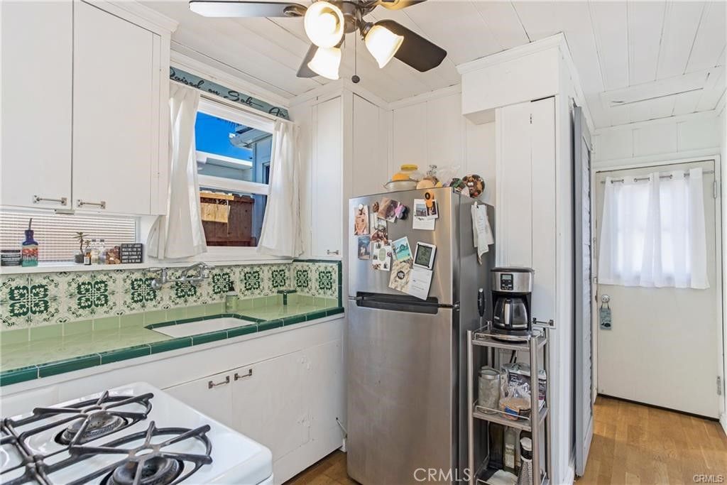 Image 12 of property listing at 31711 Fairview Road, Laguna Beach, CA 92651